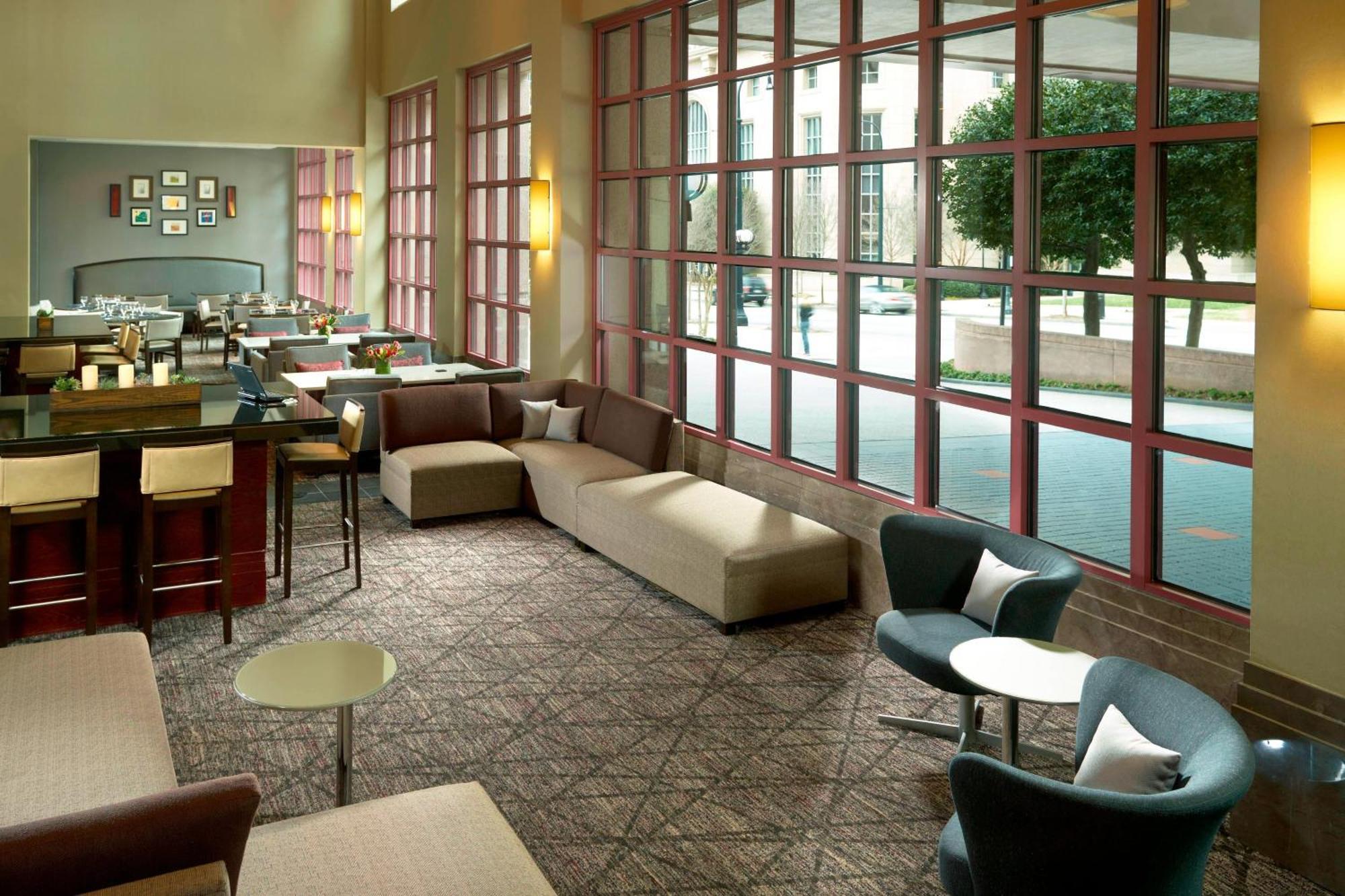 Atlanta Marriott Suites Midtown Εξωτερικό φωτογραφία